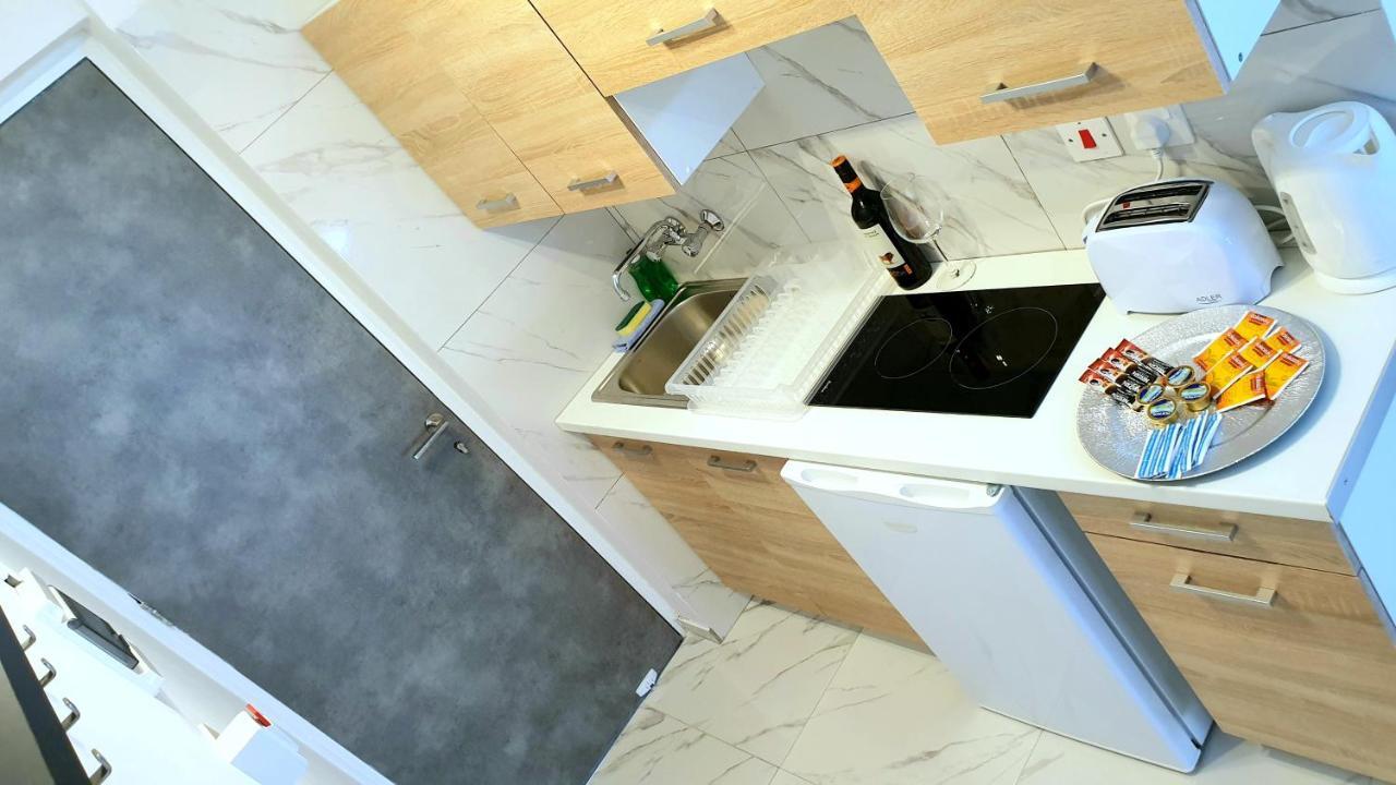 Eleana Apartments Айя Напа Екстериор снимка